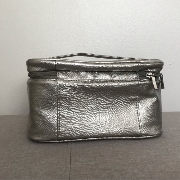 Cosmetic Bag - Picture 3 of 8